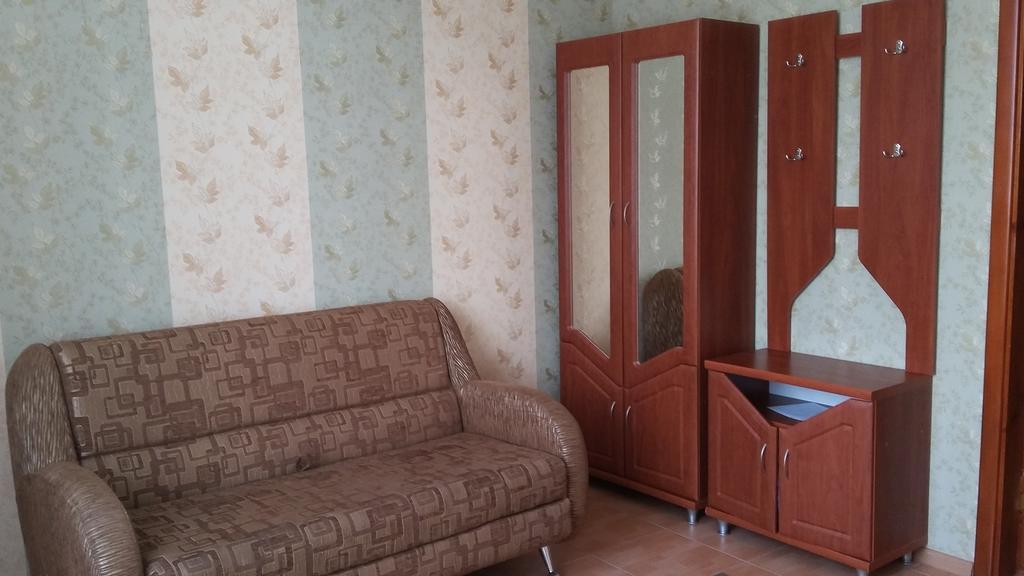 Kremin Hotel Kremenets Ruang foto