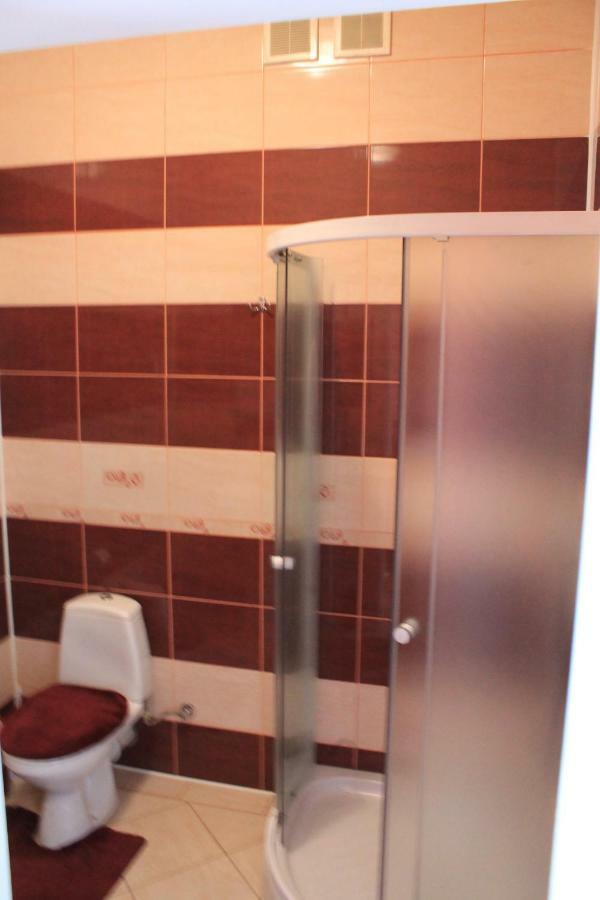 Kremin Hotel Kremenets Bagian luar foto